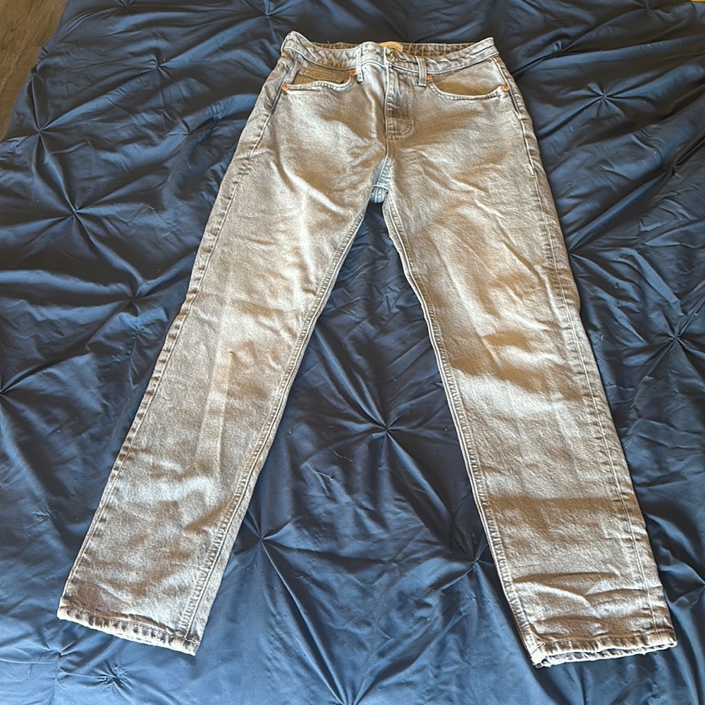 gray straight leg zara jeans.